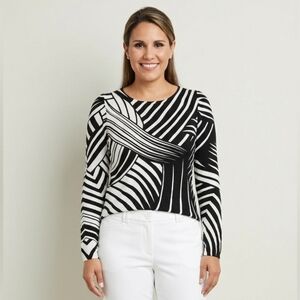 IMAGINI Black&White Graphic Sweater Size S
